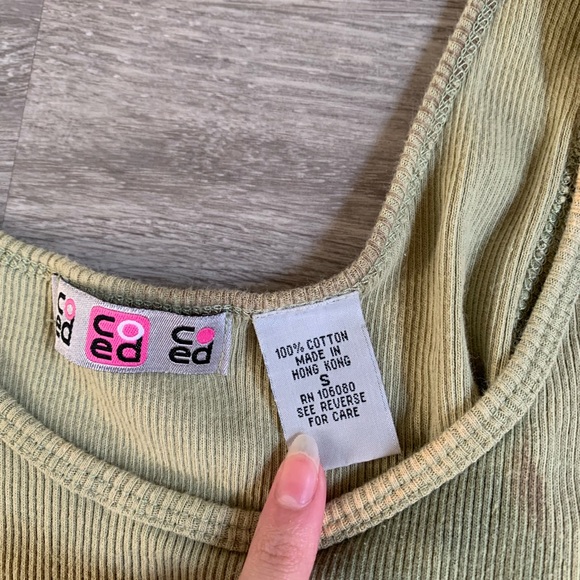 Y2K TOP !! - Picture 2 of 4